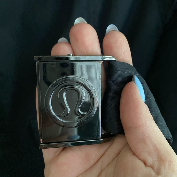 Lululemon “Pinnacle” Winter Jacket Size 6 Black - Picture 5 of 9